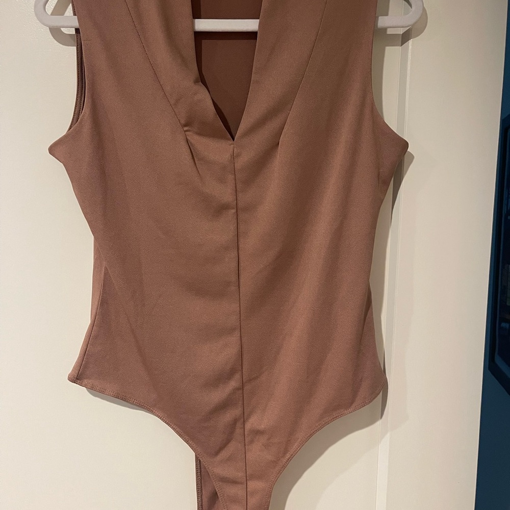 Black Tape_ Mauve Sleeveless Top
